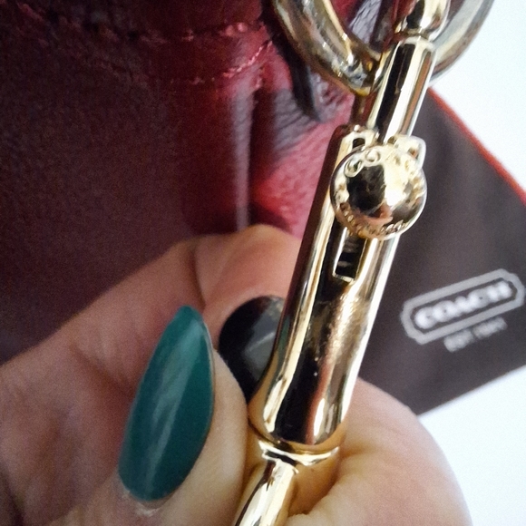 Coach Central Pebble Leather Satchel Red Maroon Medium Sized Crossbody Purse EUC - Picture 15 of 17